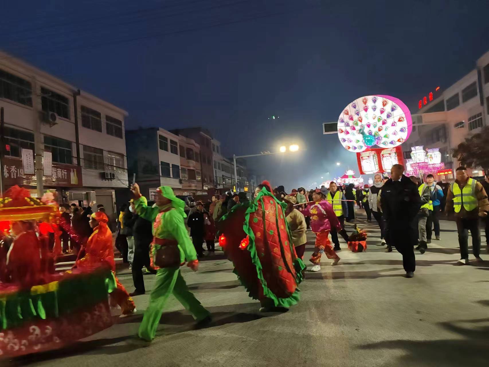 湖北浠水:龙腾虎跃歌盛世 华灯异彩谱华章_洗马_大街_人们