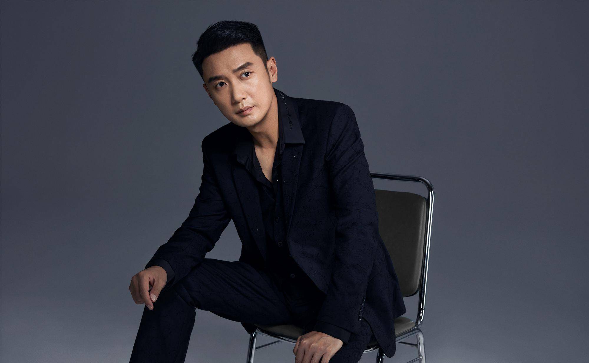 辞掉电视铁饭碗,当演员,这4位前电视主持人,有人火了,有人糊了_倪萍