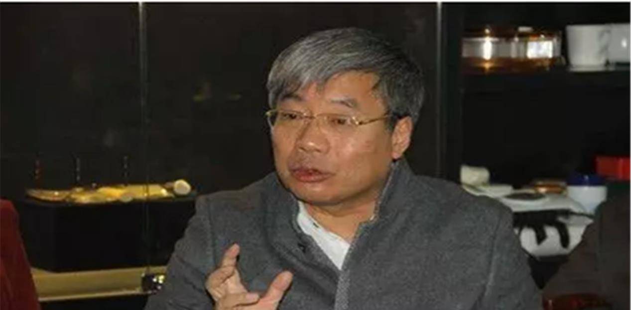 当年以17万"骗画",转手卖了8736万的鉴宝专家刘岩,后来咋样?
