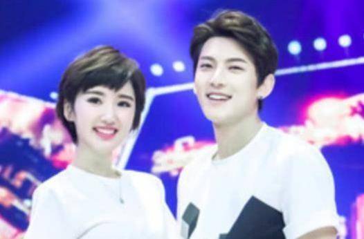 分手两年半后,陈翔成成为网红,毛晓彤却让人高攀不起_合作_事情_成为