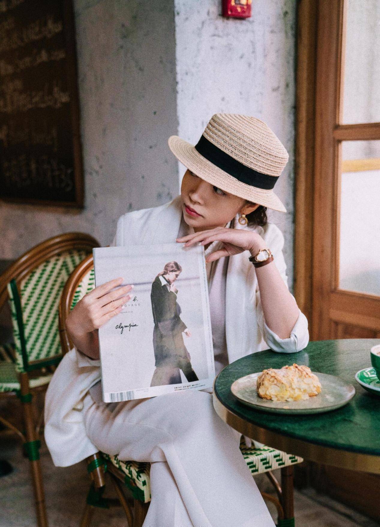 三木又出新时尚,春季穿搭这3套就够了,复古简约风太完美!