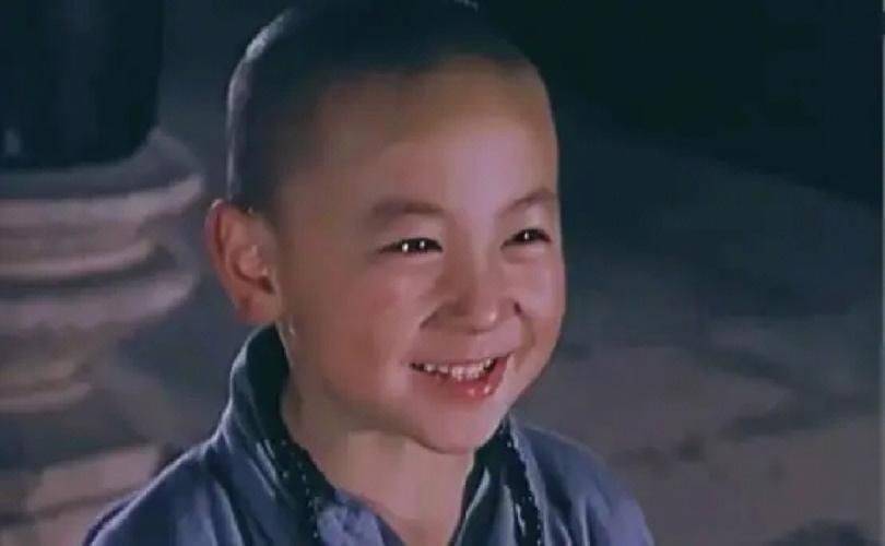 在释小龙的整个演艺生涯里,他就是非常标准的小童星,在《笑林小子》