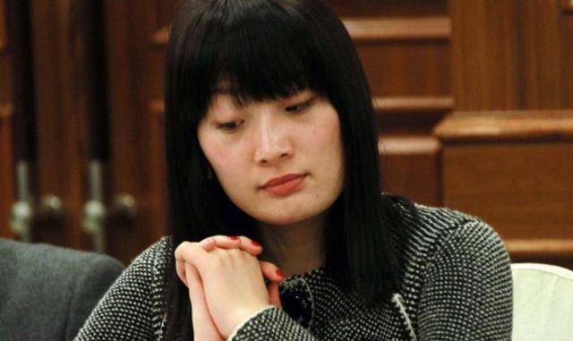娃哈哈老总宗馥莉:37岁仍单身,不愿继承579亿家产_企业_工作_父亲