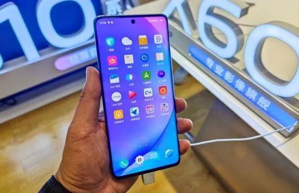 vivo手机怎么样?真的值得购买吗?_配置_华为_小米