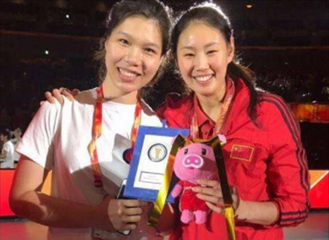 女排副攻徐云丽:母亲"洋飘"7年还债,退役后成为郎平