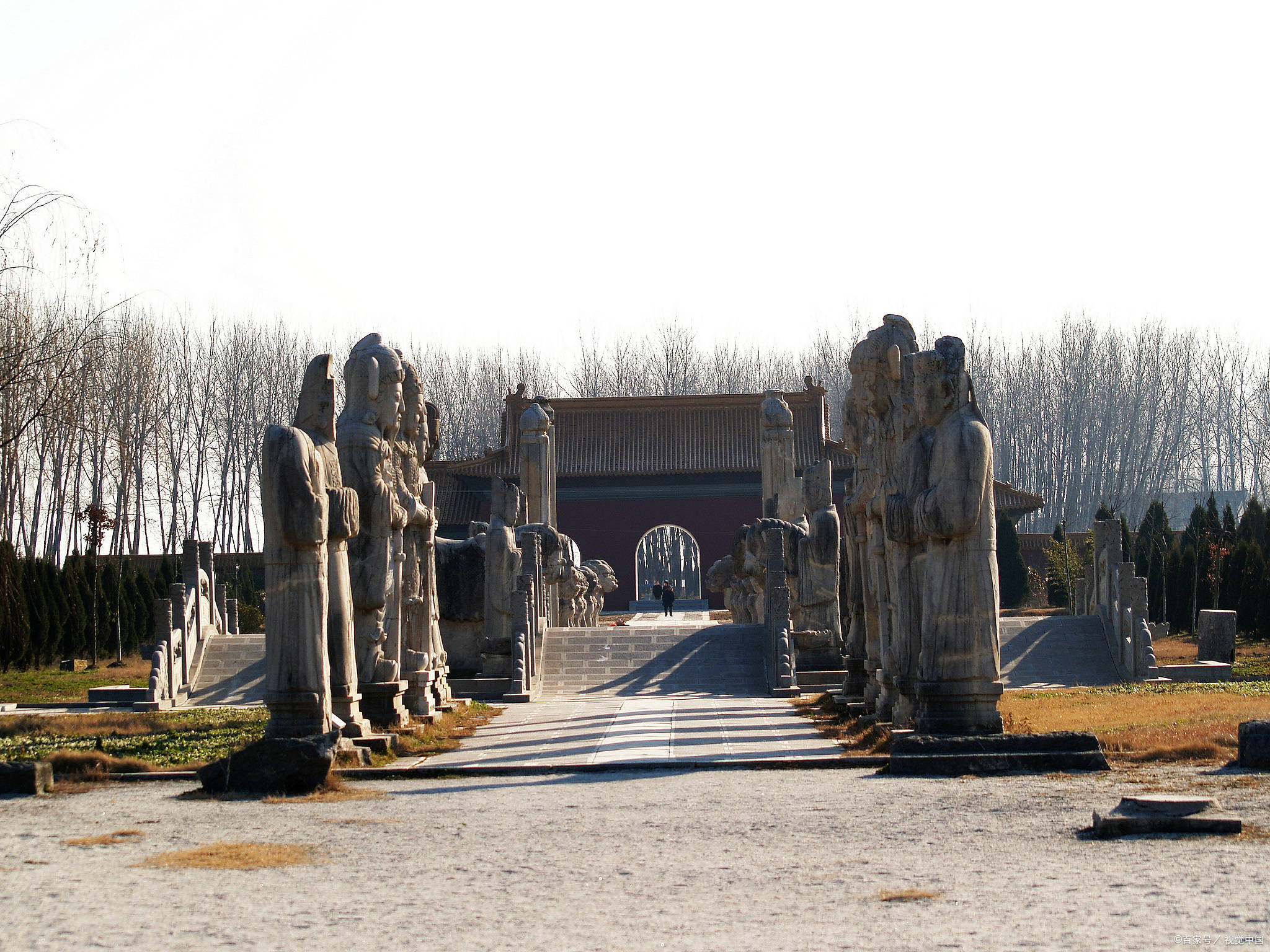 游览扬州汉陵苑是一次融汉文化,园林艺术和历史遗迹于一体的旅行体验