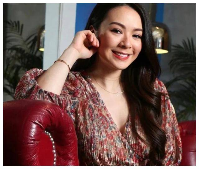 王灏儿独自斥资950万购置豪宅,展现自强之道,引爆热议.