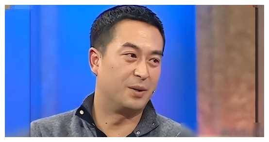 张嘉译二婚娶24亿身价王海燕,前妻猛批软饭男,今何去何从?