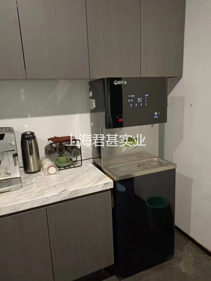 什么是直饮水机,企业使用直饮水机有哪些好处_服务_设备_员工