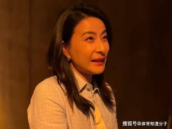 郭晶晶现身米兰时装周!