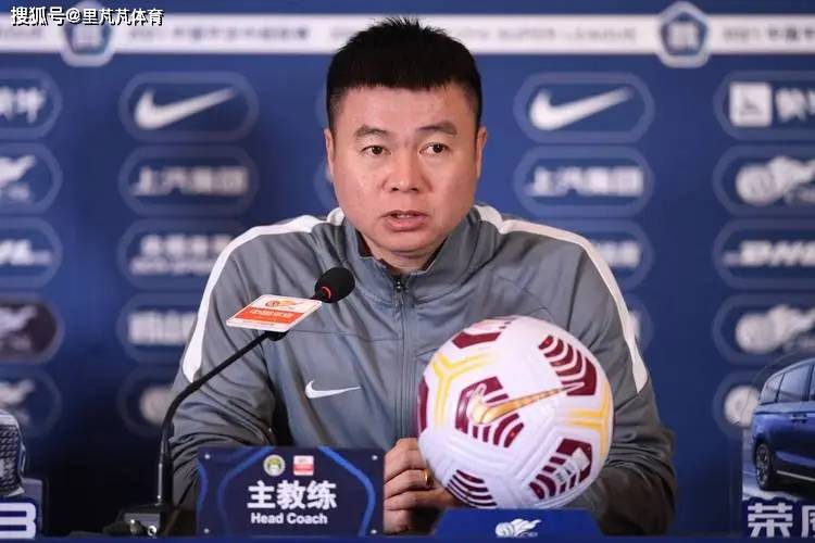 武磊pk韦世豪,6名金童将是国足未来_成绩_王霜和_吴金贵