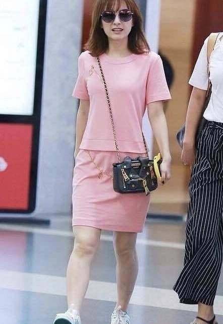 有种身材叫吴昕,大象腿变"山药枝",她这两年到底经历了些啥?