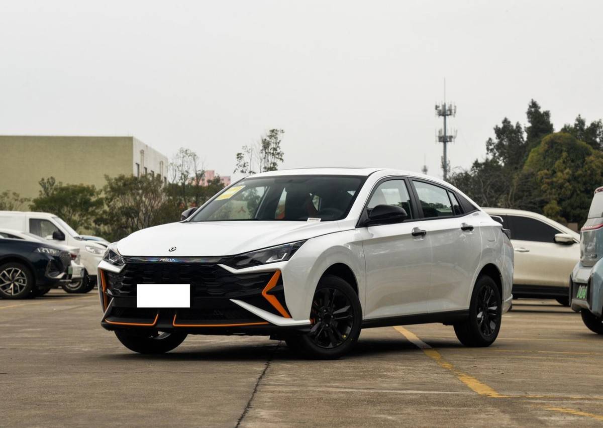 79万元起售,2024款东风风神奕炫上市,提供两种动力可选_搜狐汽车_搜狐