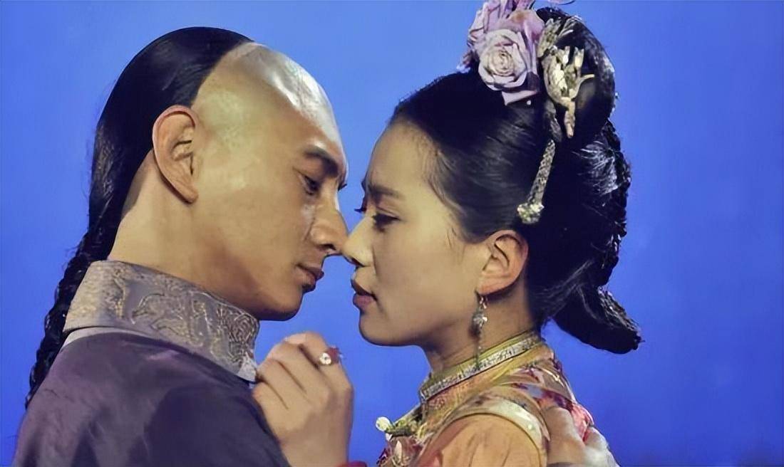 忍了十年的刘诗诗,这次终于删掉了吴奇隆的所有联系方式_感情_爱情