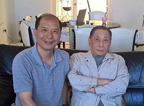 他是杜月笙的小儿子,曾因父亲临终时一句话,为祖国