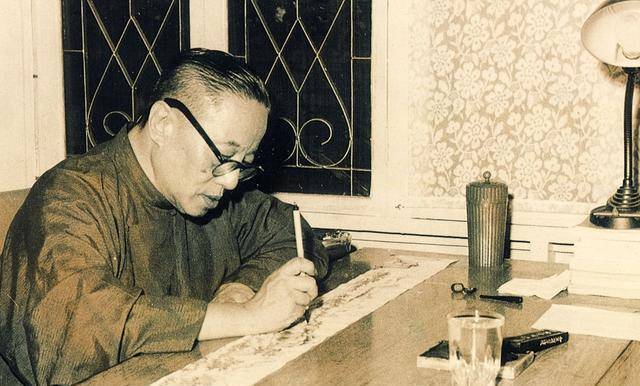 末代王孙9岁作诗12岁作文,和妻子恩爱20年,却因一