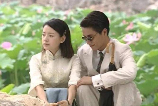 《金粉世家》原著:穷养大的冷清秋,成了贫寒家庭的