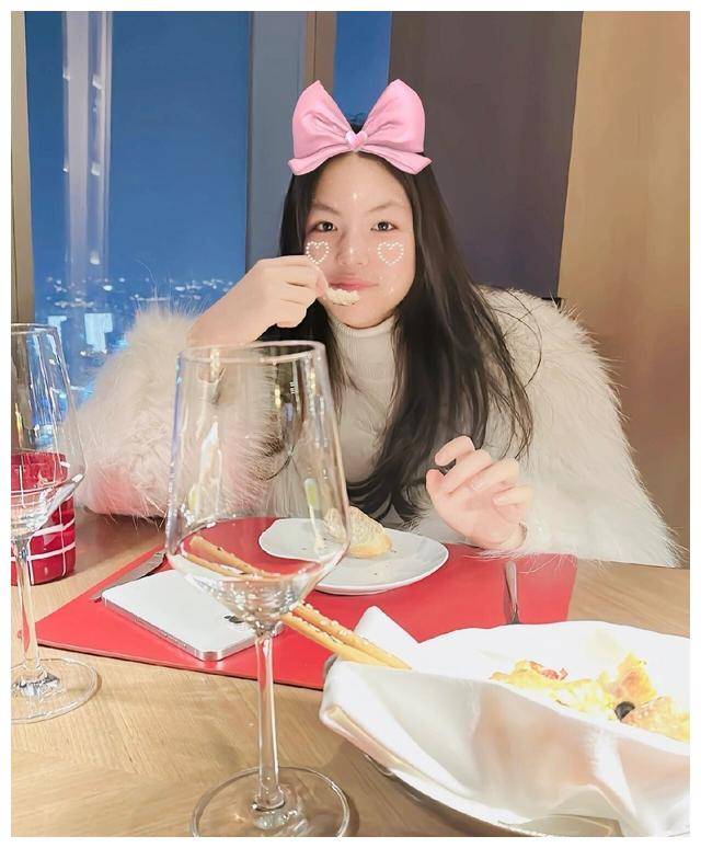 王诗龄英国豪宅内景曝光,靓丽女神风采尽显,令人惊艳夺目_价值_条件