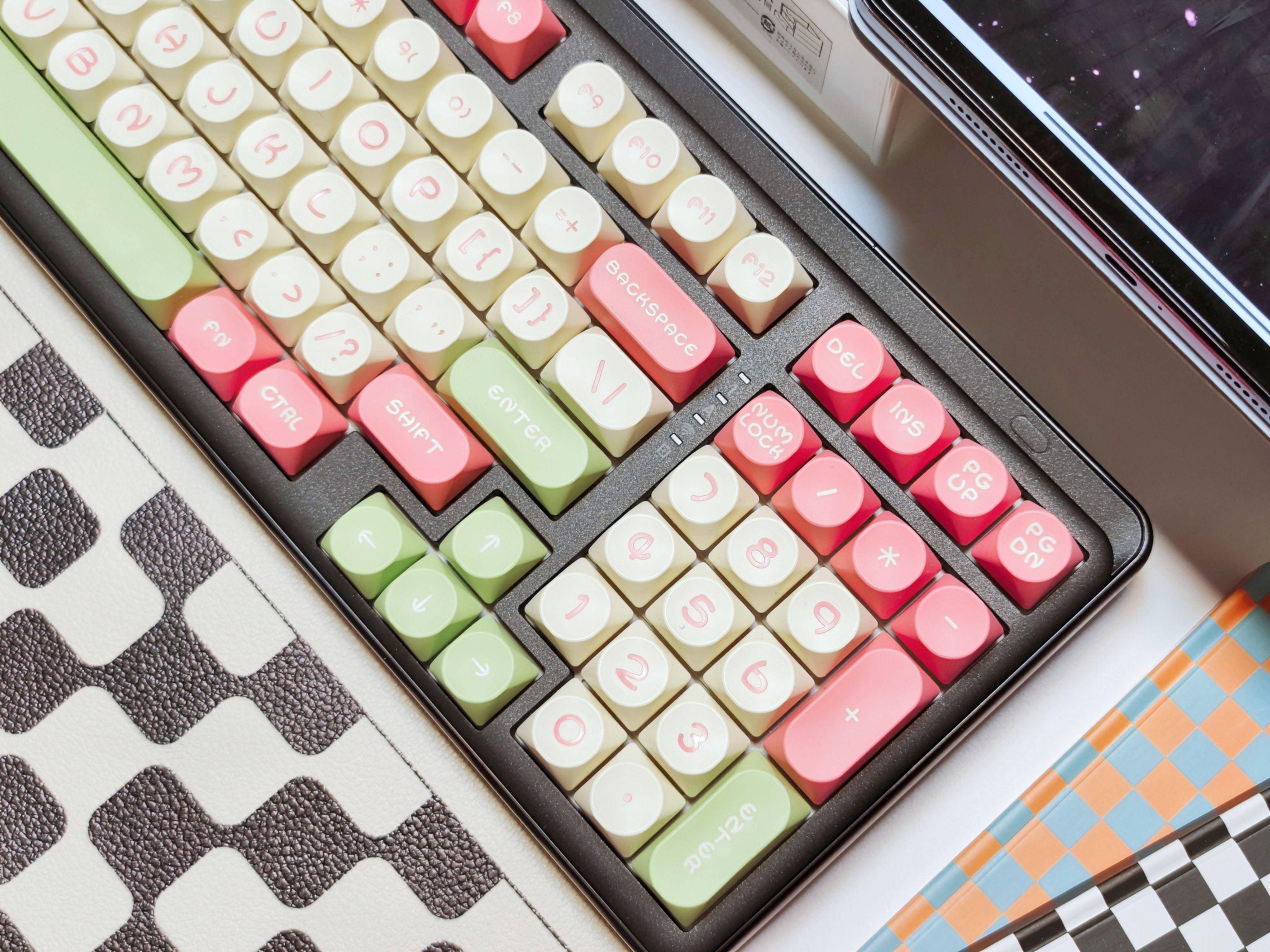 成功挖到了美丽“心情”键帽,我就不信还有哪个小仙女能无动于衷!