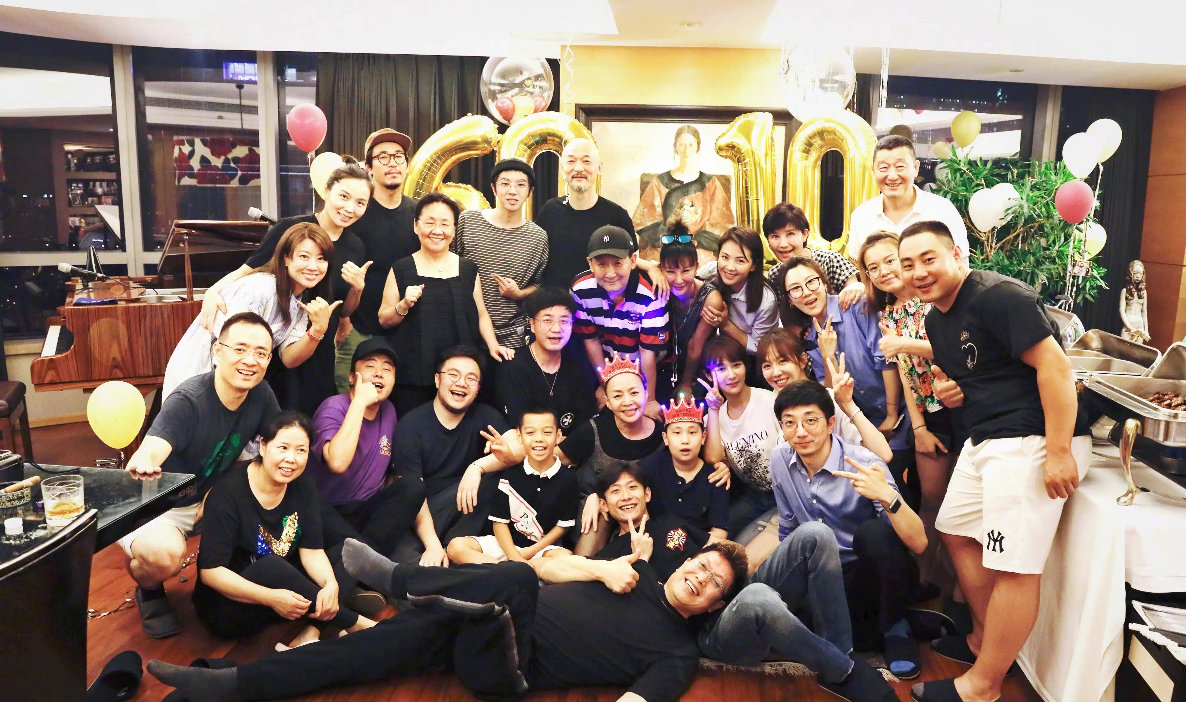 《南来北往》姜妍:富养长大傍上宋丹丹,错爱妈宝男后,38岁享受单身