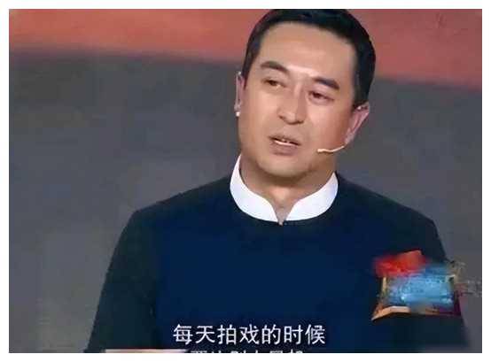 张嘉译婚变后再婚2.4亿身家王海燕,前妻指责软饭男?_生活_故事_大叔