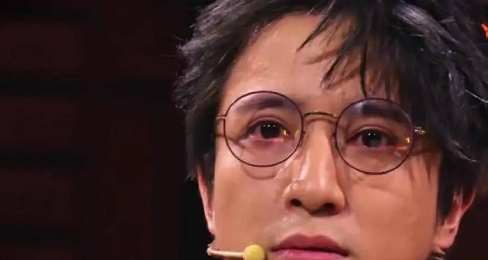 "绝世男人"薛之谦:与老婆分手不要房产净身出户,如今咋样了_高磊鑫