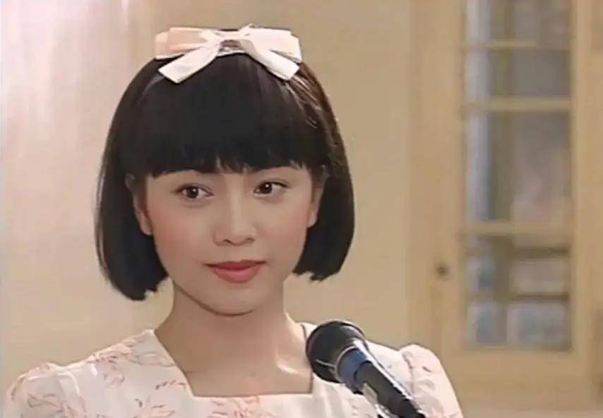 《我和春天有个约会》,当年的"丽花皇宫四姐妹"你记得吗?