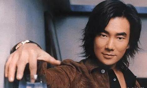 "末代天王"任贤齐:一首心太软红遍大街小巷,如今上节目再度翻红_五月