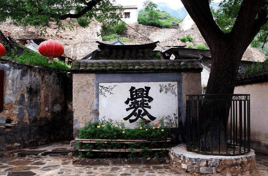 至今已有600年历史,名字很少有人念对_村落_古建筑_爨底下村