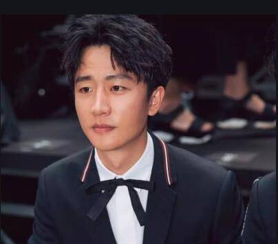 37岁的黄轩,回忆起19岁那年发生的一件事,仍然无法释怀_黄金甲_伴舞