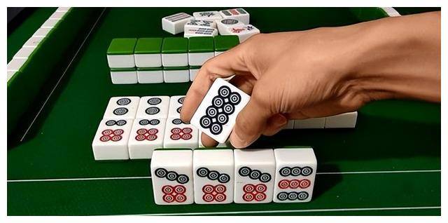 哈尔滨麻将规则简单易懂,番牌计算独特,快来学习!_规定_玩家_包括