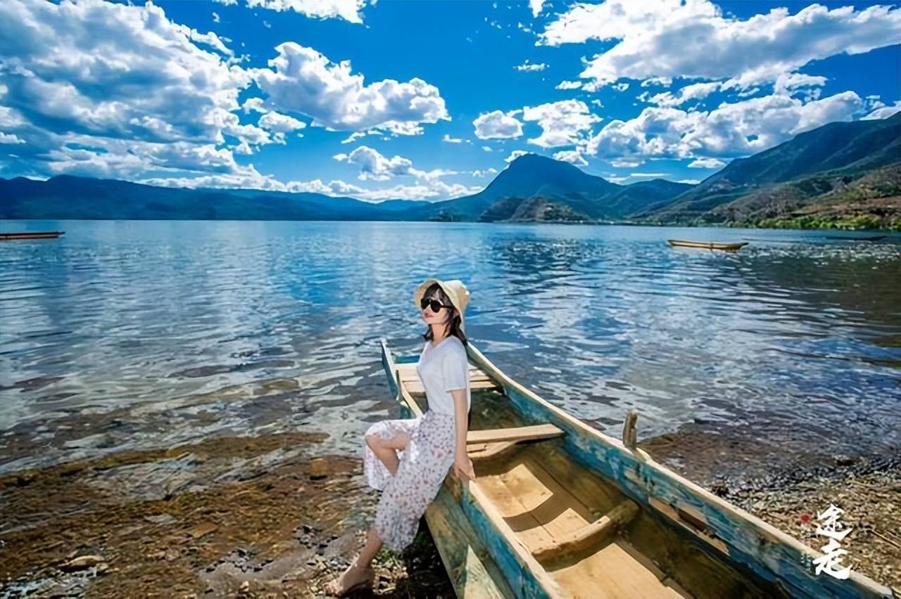 一,大理 丽江 泸沽湖/香格里拉第1天:直飞丽江,逛丽江古城第2天:丽江