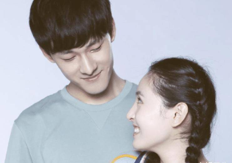 吴倩的角色"傻白甜"更加是饰演得淋漓尽致,栩栩如生啊,和张雨剑在这部