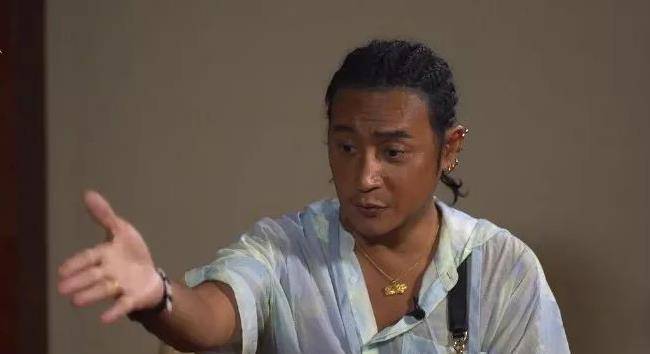 "小帅虎"陈志朋50岁再翻红:人生最大的幸运,是选择不认命_因为_对话