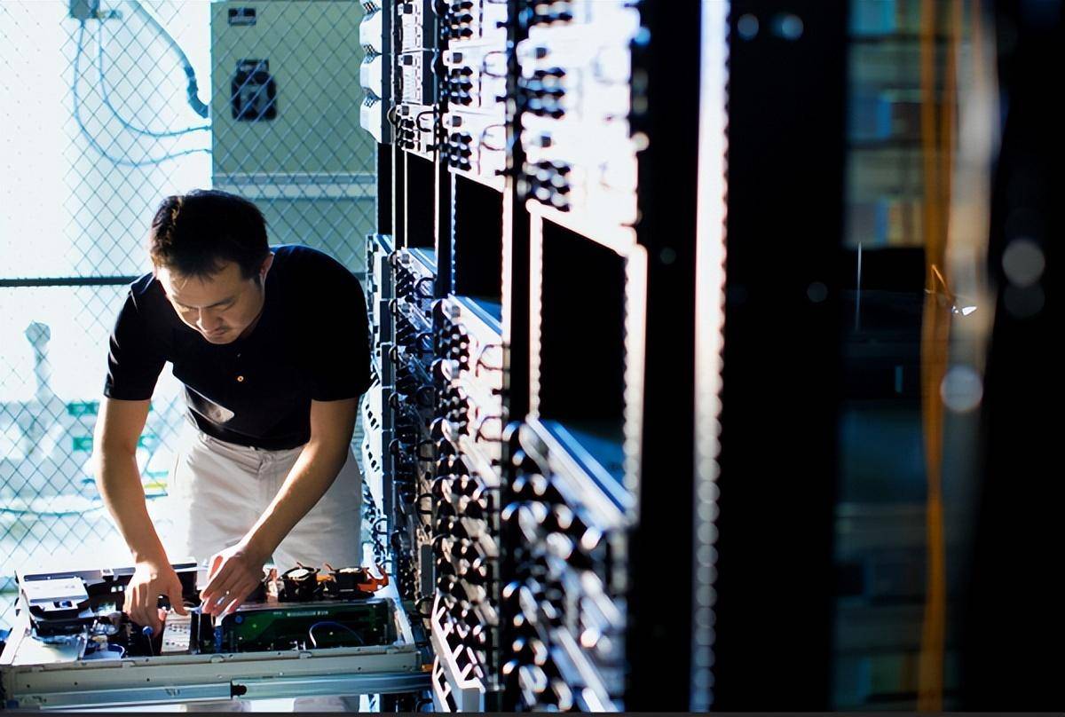 戴尔科技袁洪伟:用现代化的it服务,打造智能时代的"超级管家"_企业