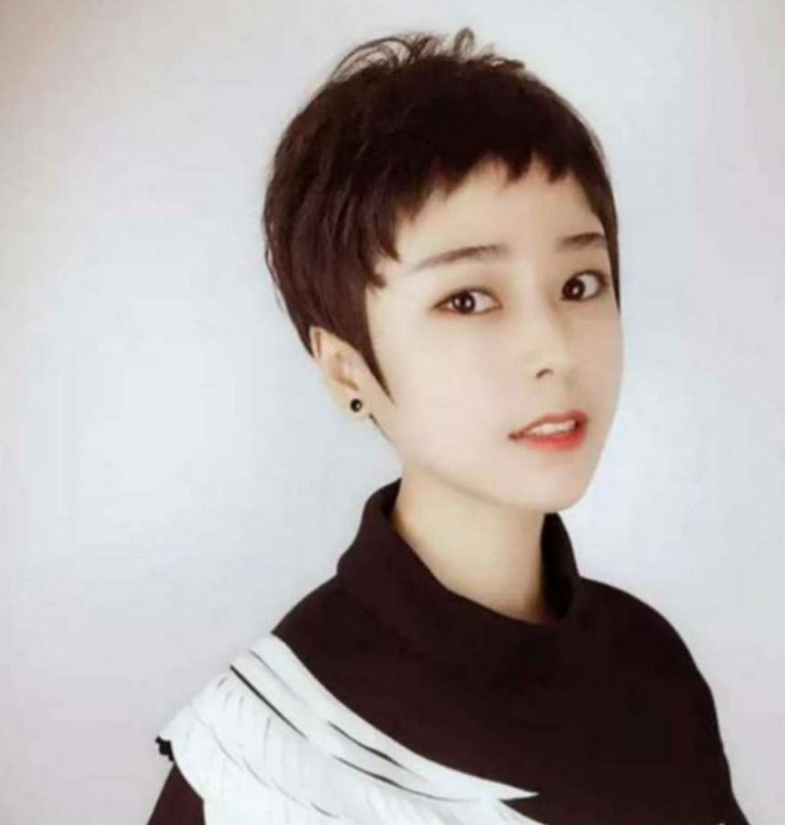 想剪短发但被发型师说不适合剪短发,该怎么办?_风格_设计_头发