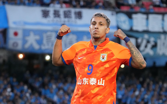 决战亚泰前,山东鲁能两大功臣无缘出战,新赛季开门红悬了?