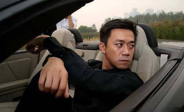 王学兵三婚全娶大美女!出事后让片方损失1.