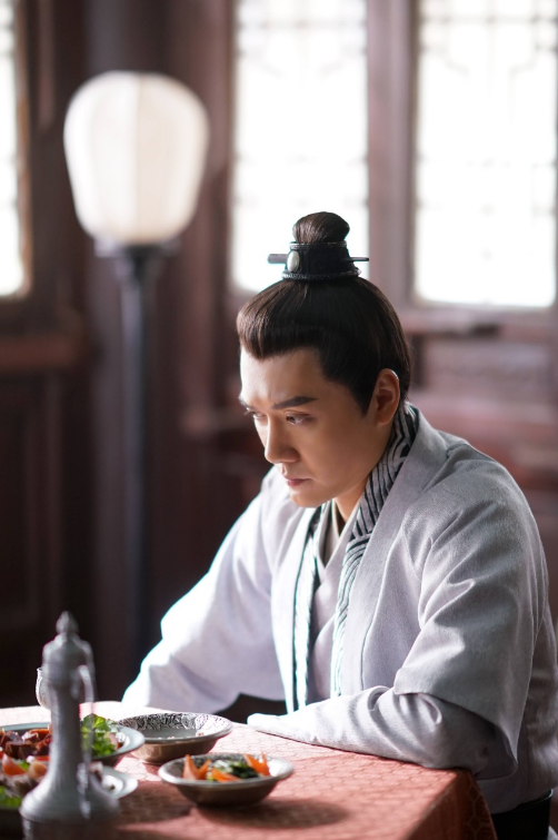 真正让冯绍峰和赵丽颖结缘的应该是这一部《知否》,这部电视剧是正午