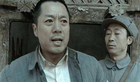 的特点,但他敢打敢冲,打起仗来不要命,属于敢赤膊上阵带头冲锋的那种