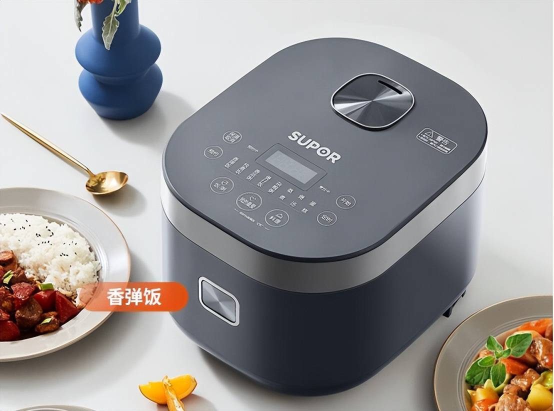 苏泊尔属于名气比较大的品牌,一直活跃在大众视野.