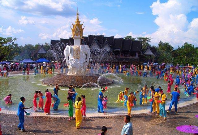 为何在文身之前还要做仪式?_少数民族_文化_云南省