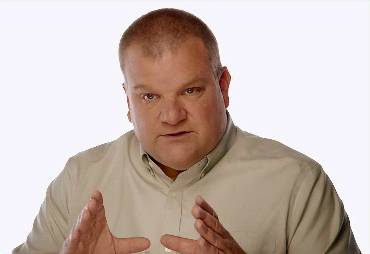 苹果花了十年,造不出一台好车_汽车_乔布斯_项目