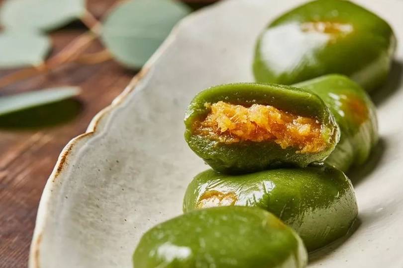 排队还限购的超级大网红——青团,买这两家就对了!_抹茶_外皮_豆沙