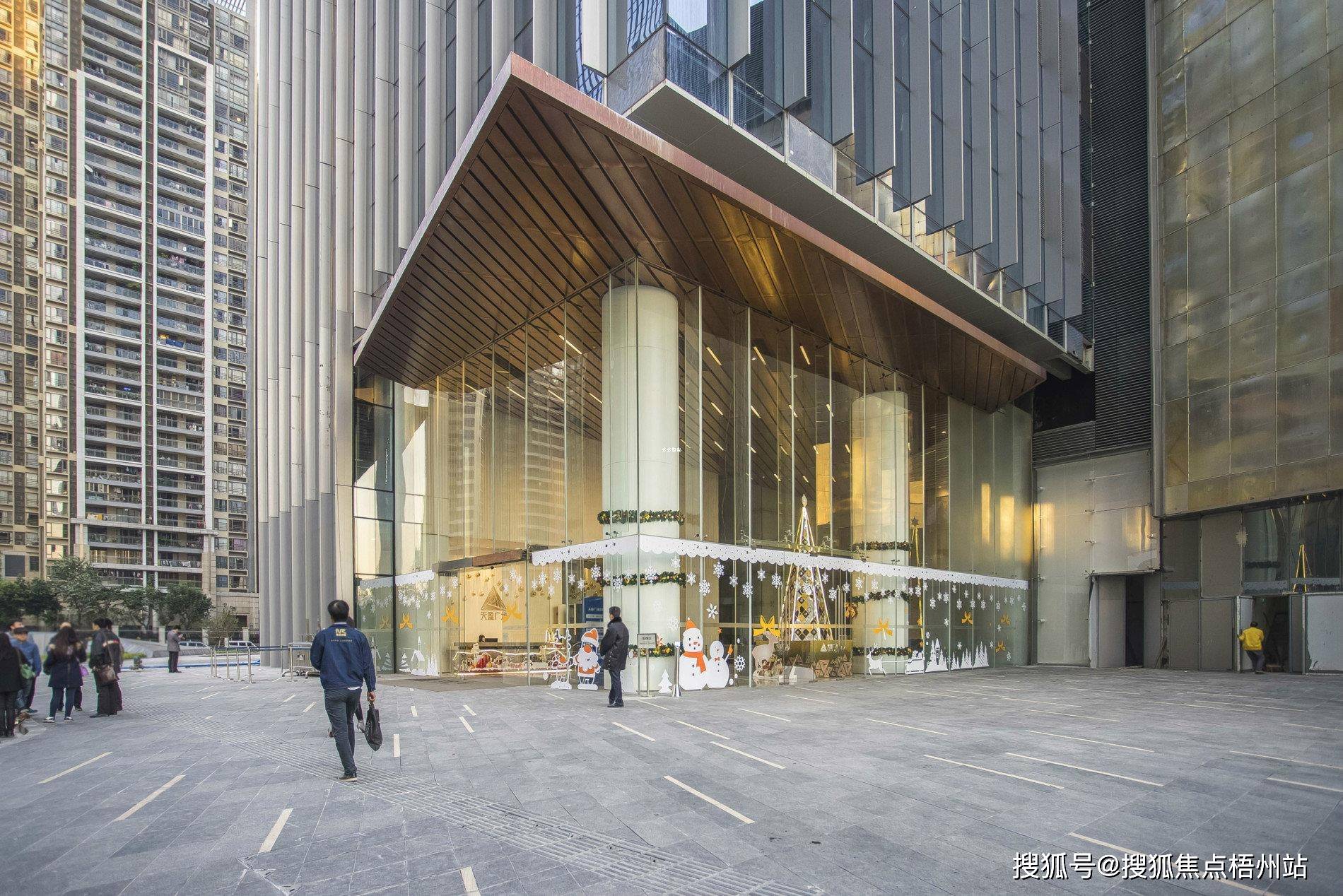 广州天盈广场写字楼招商中心欢迎您!精装办公室业主直租!