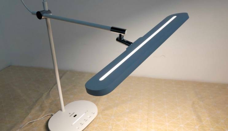 用护眼灯到底好不好呢？选购时看好这6点，闲置率为0！