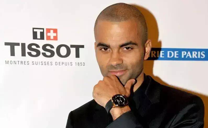 在去年的世界杯和今年的亚洲预选赛中,川村由纪的表现都非常出色.