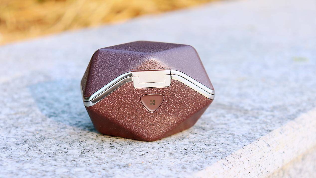 HIFIMAN Svanar Wireless LE ：自研喜马拉雅DAC芯片带来怎样靓声？