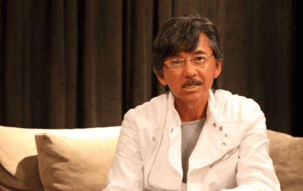 想必大家都听过电影《黄飞鸿之二男儿当自强》的主题曲吧!