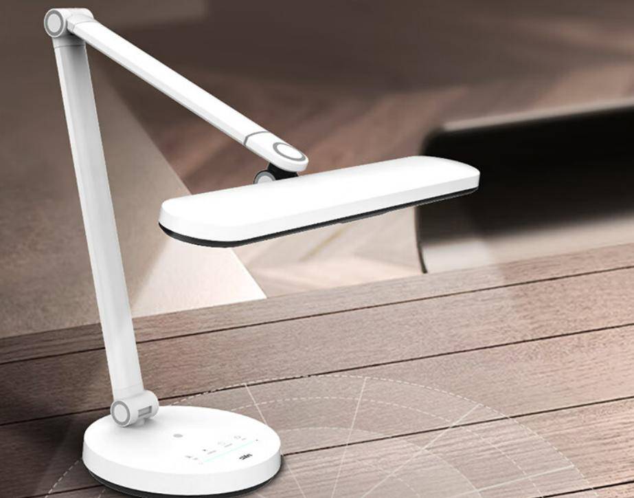 用护眼灯到底好不好呢？选购时看好这6点，闲置率为0！